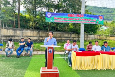 GIẢI BÓNG ĐÁ NAM – NỮ KHỐI 10 TRƯỜNG THPT TRÀ BỒNG NĂM HỌC 2025–2026 GIẢI BÓNG ĐÁ NAM – NỮ KHỐI 10 TRƯỜNG THPT TRÀ BỒNG NĂM HỌC 2025–2026